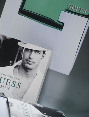 Guess_detalle4